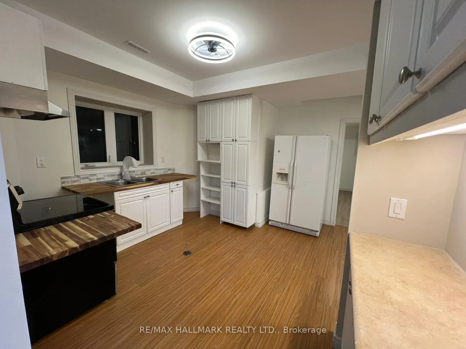 Photo 7 of 17 Barre Drive, Barrie, Painswick North — HOMEH