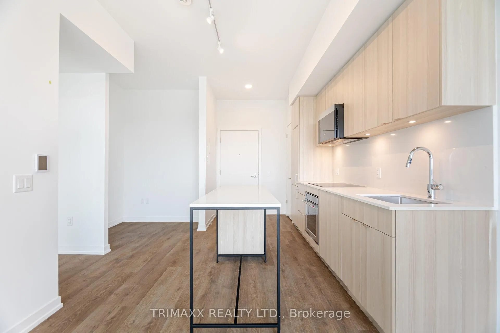 Photo 11 of Unit 906, 251 Masonry Way, Mississauga, Port Credit — HOMEH