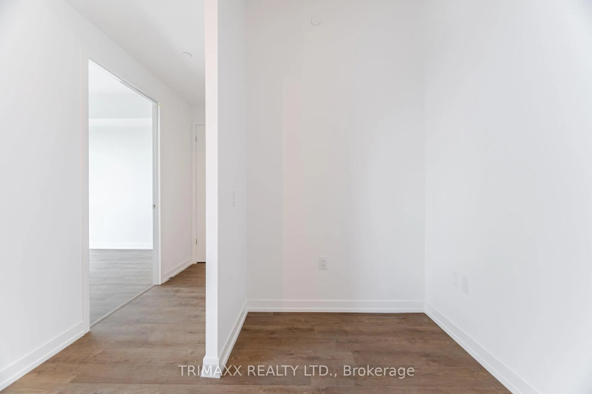 Photo 19 of Unit 906, 251 Masonry Way, Mississauga, Port Credit — HOMEH