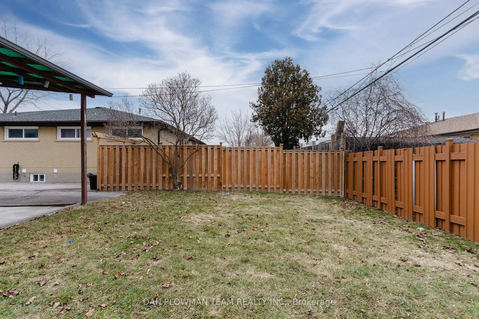 Photo 25 of 313 Dovedale Drive, Whitby, Downtown Whitby — HOMEH
