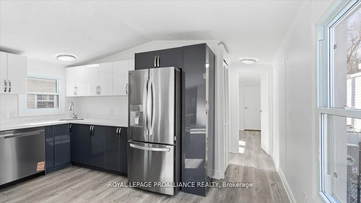 Photo 10 of Unit 21, 311 Dundas Street E, Quinte West, Trenton Ward — HOMEH