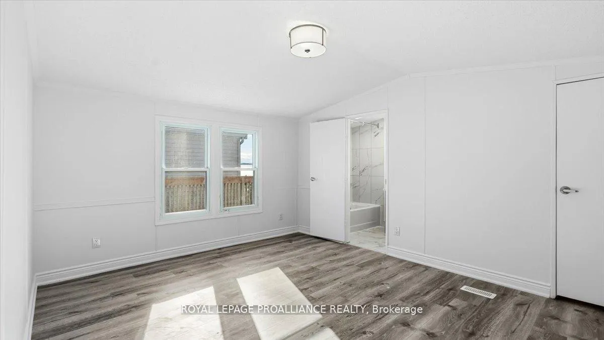 Photo 16 of Unit 21, 311 Dundas Street E, Quinte West, Trenton Ward — HOMEH