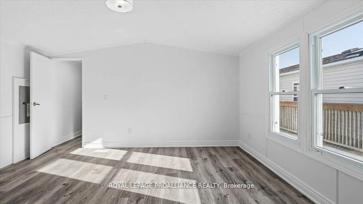 Photo 18 of Unit 21, 311 Dundas Street E, Quinte West, Trenton Ward — HOMEH