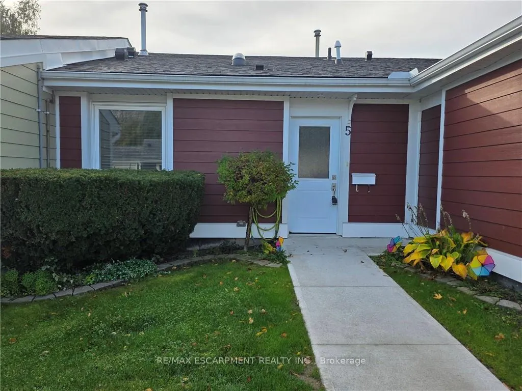 Photo 2 of 5 Jaczenko Terrace, Hamilton, Kennedy — HOMEH