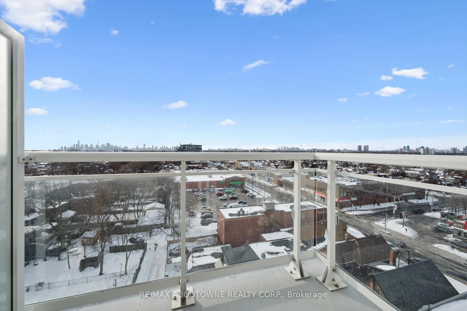 Photo 17 of Unit 802, 286 Main Street, Toronto, East End-Danforth — HOMEH