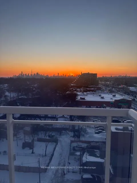 Photo 26 of Unit 802, 286 Main Street, Toronto, East End-Danforth — HOMEH