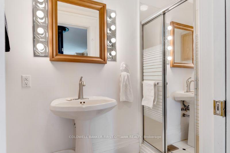 Photo 13 of 376 North Shore Road, Lanark Highlands, Lanark Highlands (Dalhousie) Twp — HOMEH