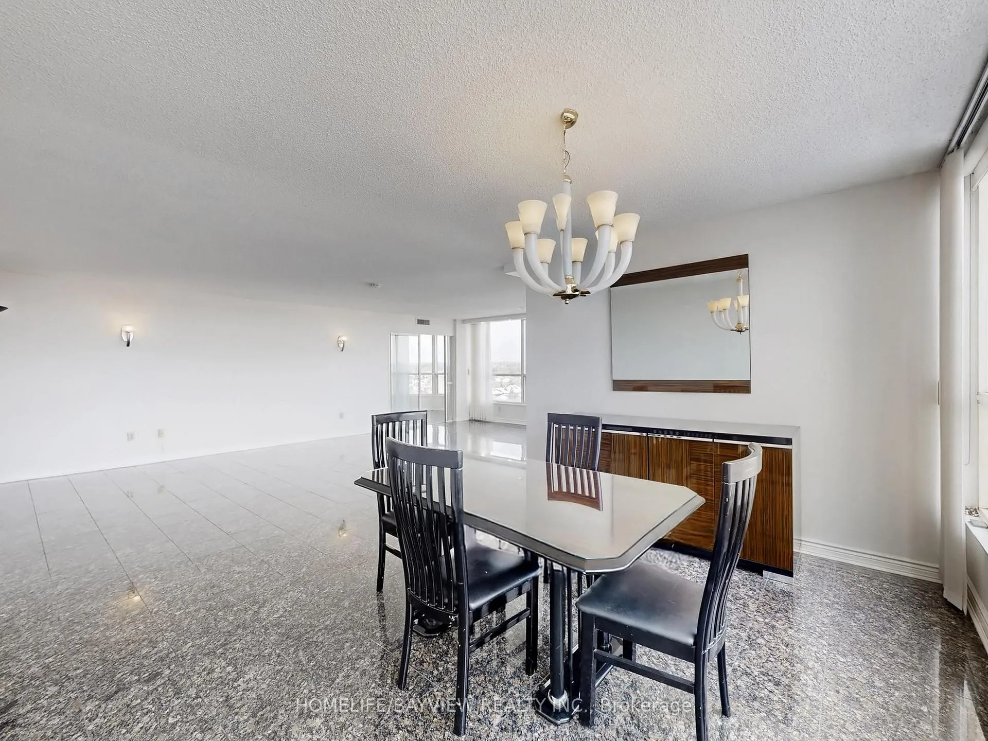 Photo 18 of Unit 1004, 1 Clark Avenue W, Vaughan, Crestwood-Springfarm-Yorkhill — HOMEH
