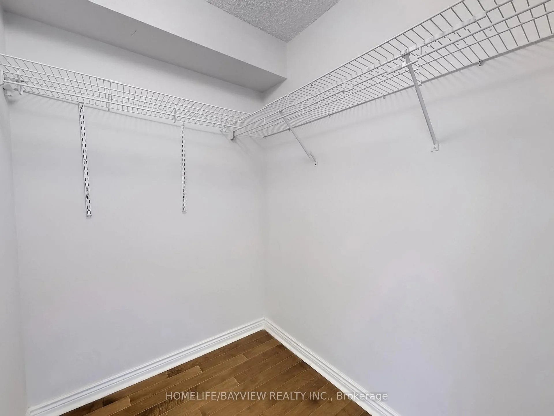 Photo 29 of Unit 1004, 1 Clark Avenue W, Vaughan, Crestwood-Springfarm-Yorkhill — HOMEH
