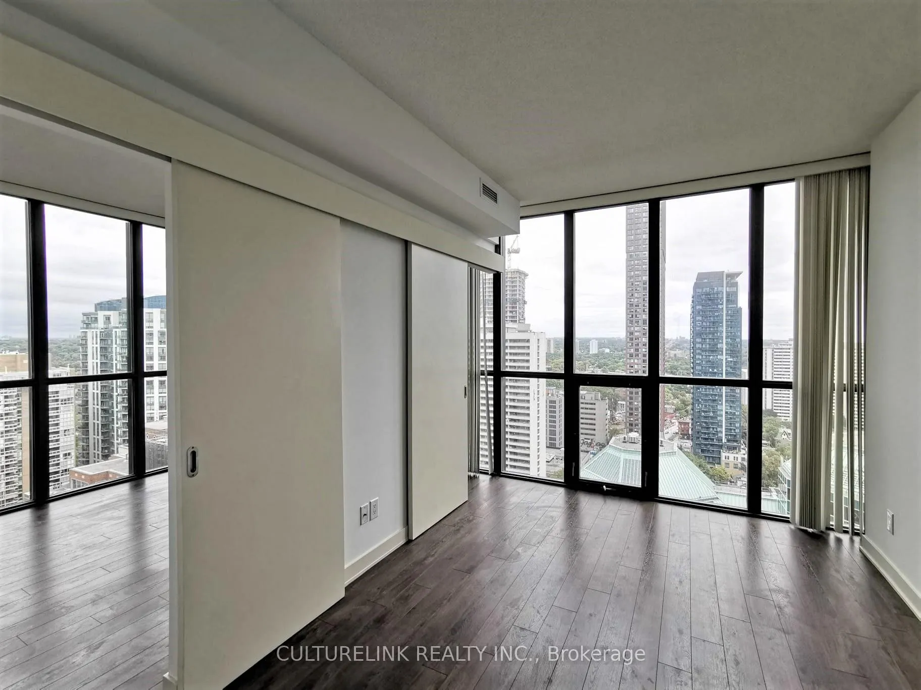 Photo 8 of Unit 2608, 110 Charles Street E, Toronto, Church-Yonge Corridor — HOMEH