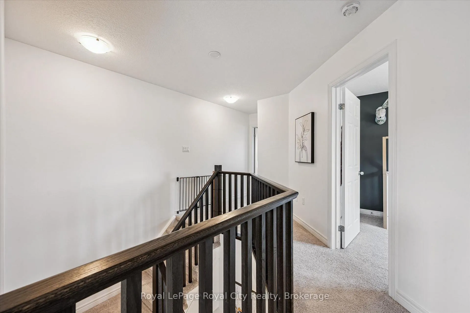 Photo 19 of 82 John Brabson Crescent, Guelph, Kortright East — HOMEH