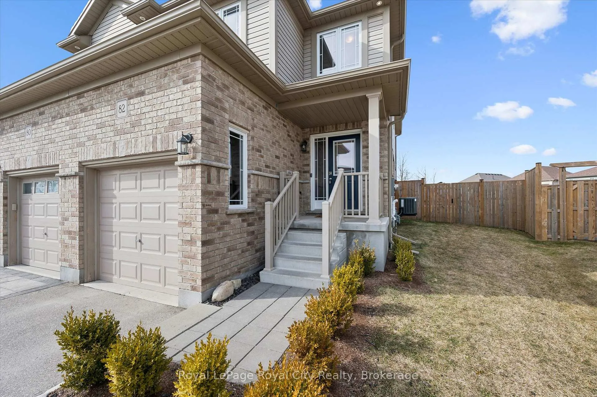 Photo 41 of 82 John Brabson Crescent, Guelph, Kortright East — HOMEH