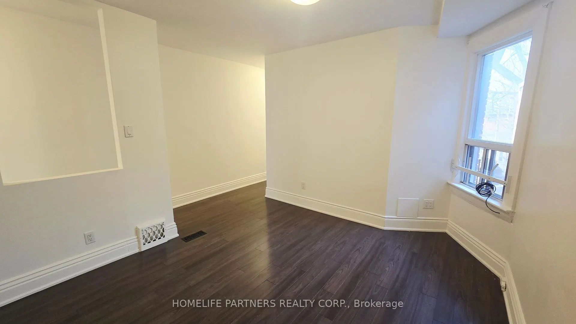 Photo 5 of 86 Macdonell Avenue, Toronto, Roncesvalles — HOMEH