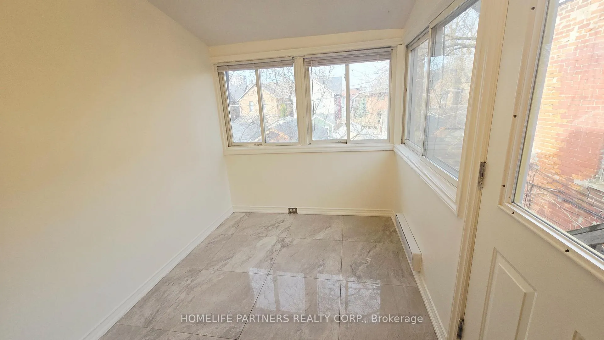 Photo 11 of 86 Macdonell Avenue, Toronto, Roncesvalles — HOMEH