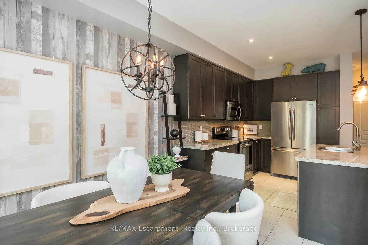 Photo 14 of 2377 Stone Glen Crescent, Oakville, Westmount — HOMEH