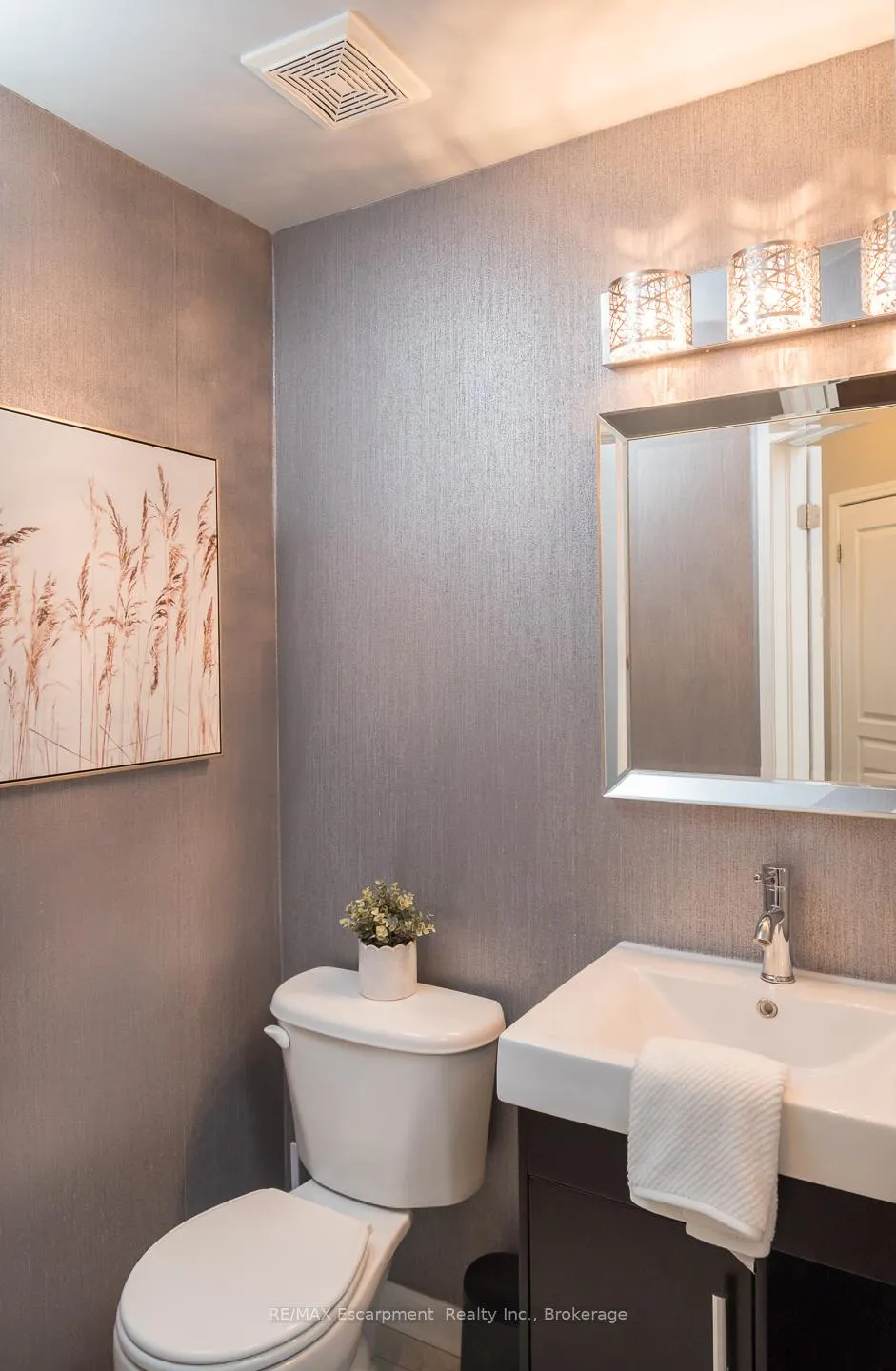 Photo 17 of 2377 Stone Glen Crescent, Oakville, Westmount — HOMEH