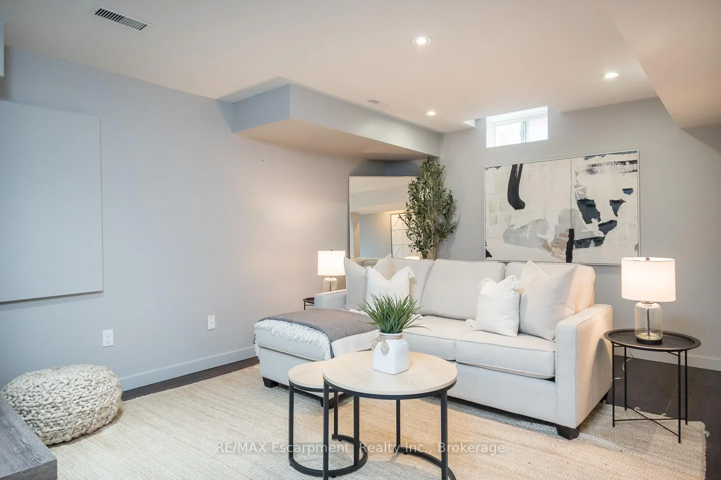 Photo 28 of 2377 Stone Glen Crescent, Oakville, Westmount — HOMEH