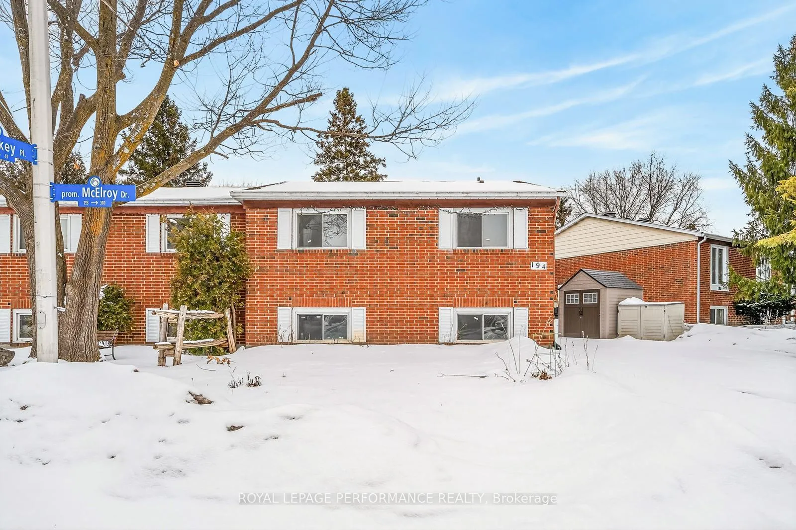 Photo 2 of 194 Mcelroy Drive, Ottawa, Kanata - Glencairn/Hazeldean — HOMEH
