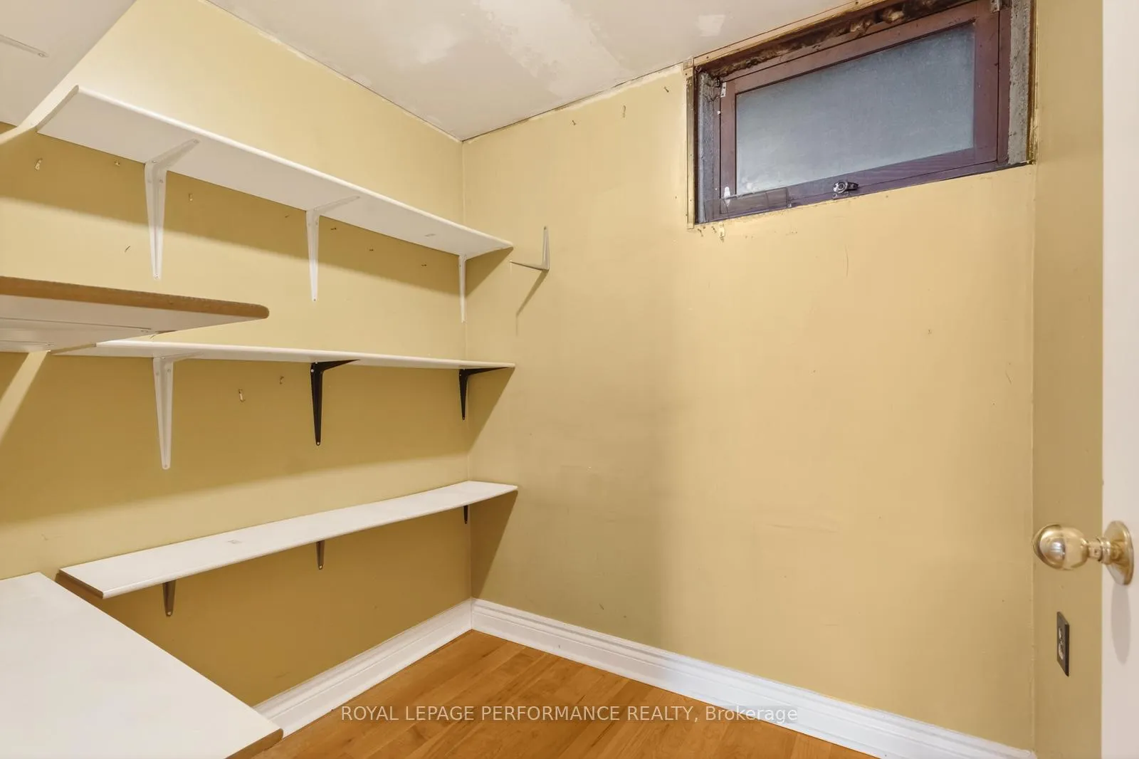Photo 22 of 194 Mcelroy Drive, Ottawa, Kanata - Glencairn/Hazeldean — HOMEH