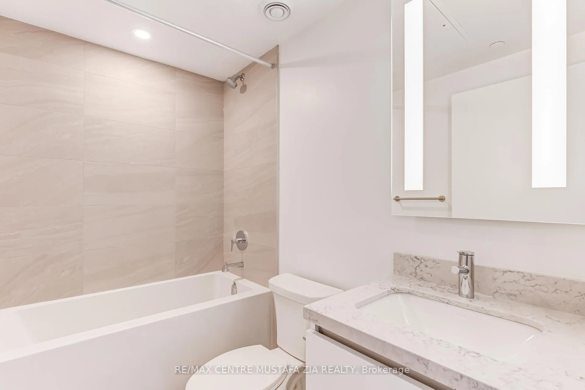 Photo 24 of Unit 1505, 4015 The Exchange, Mississauga, City Centre — HOMEH