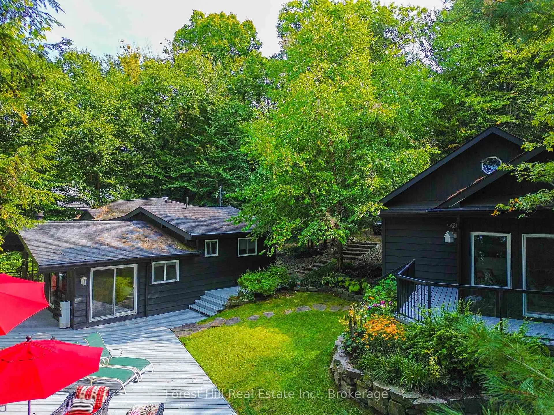 Photo 1 of 21 Lakeview Crescent, Seguin — HOMEH