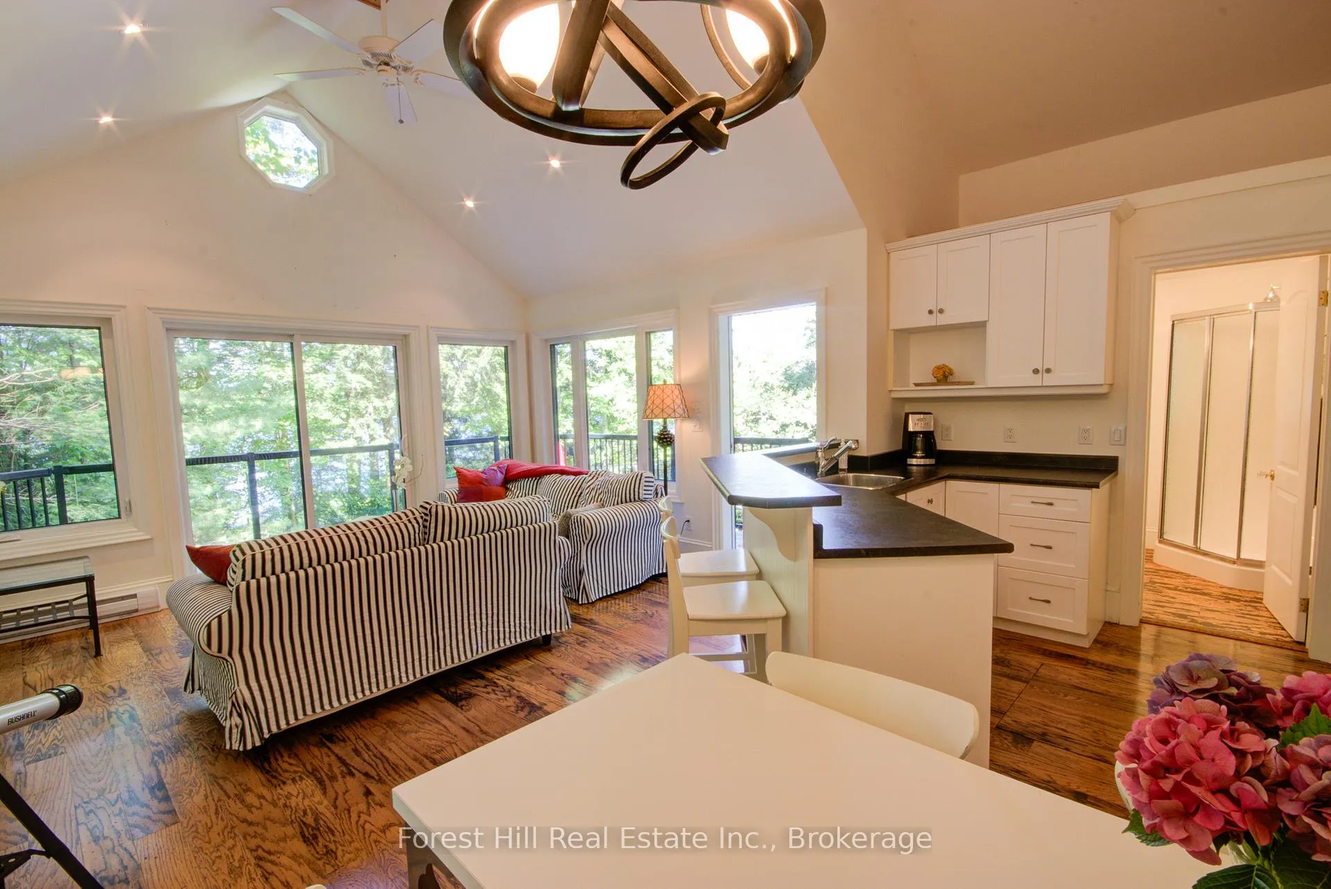 Photo 35 of 21 Lakeview Crescent, Seguin — HOMEH