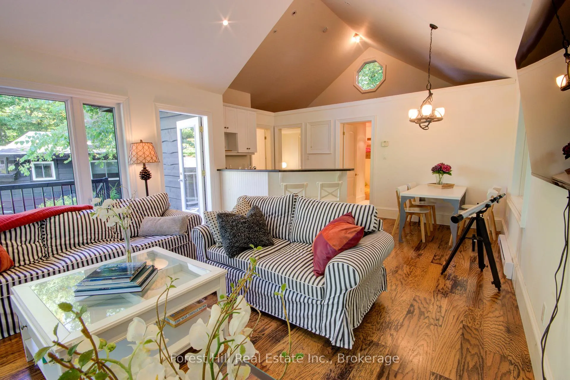 Photo 37 of 21 Lakeview Crescent, Seguin — HOMEH