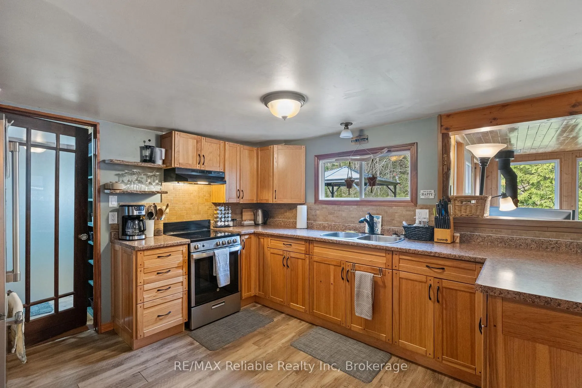 Photo 20 of 79629 Watson Drive, Central Huron, Goderich — HOMEH