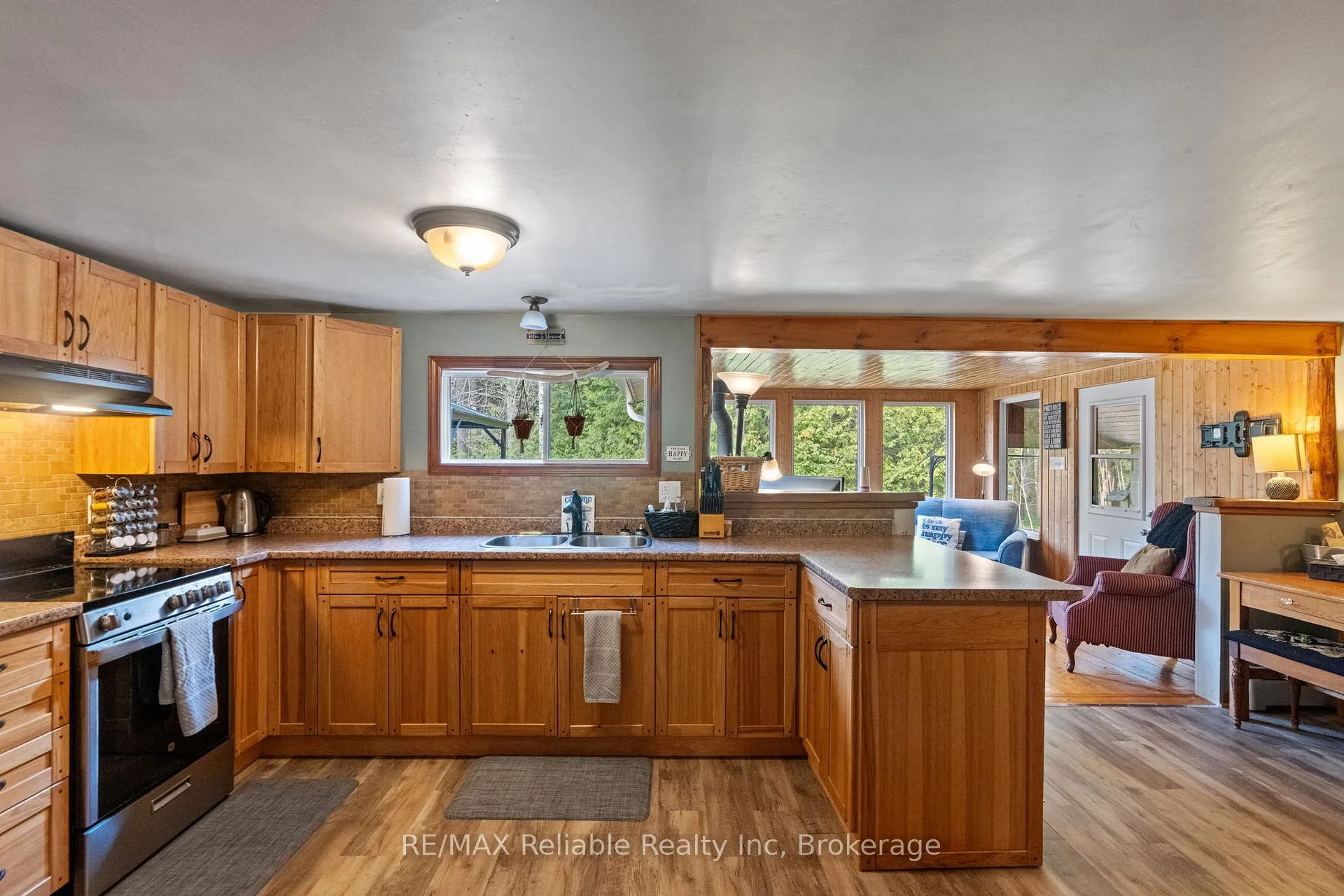 Photo 21 of 79629 Watson Drive, Central Huron, Goderich — HOMEH