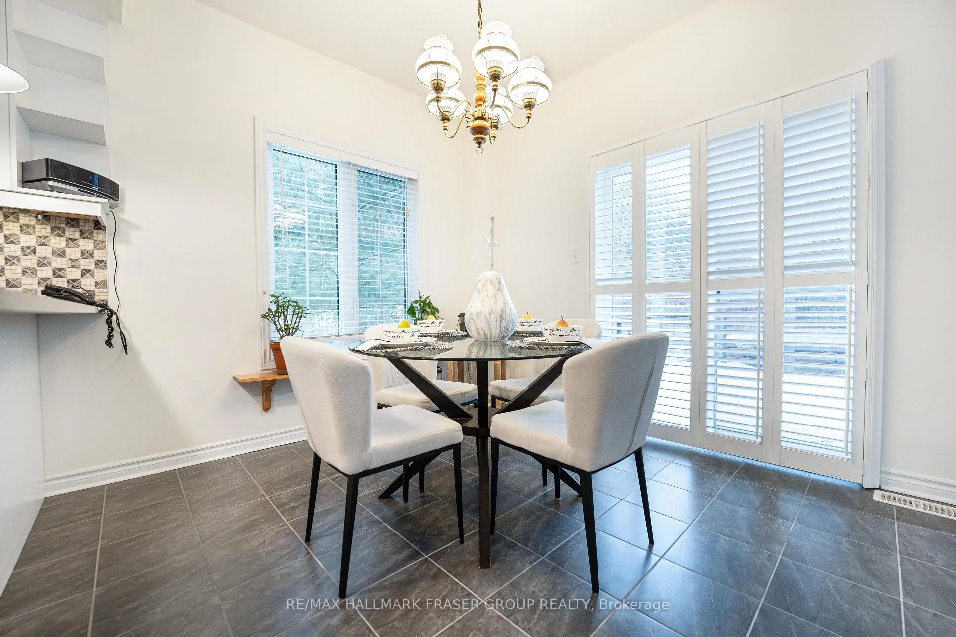 Photo 12 of 1562 Brandy Court, Pickering, Duffin Heights — HOMEH
