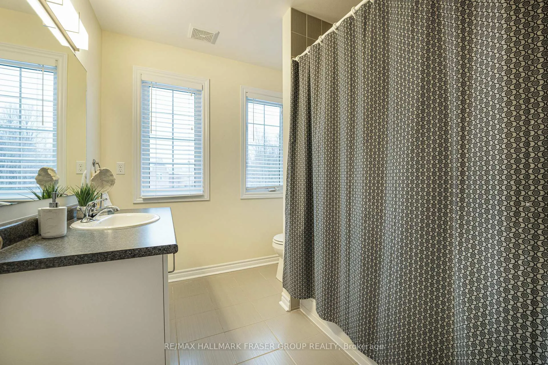 Photo 18 of 1562 Brandy Court, Pickering, Duffin Heights — HOMEH