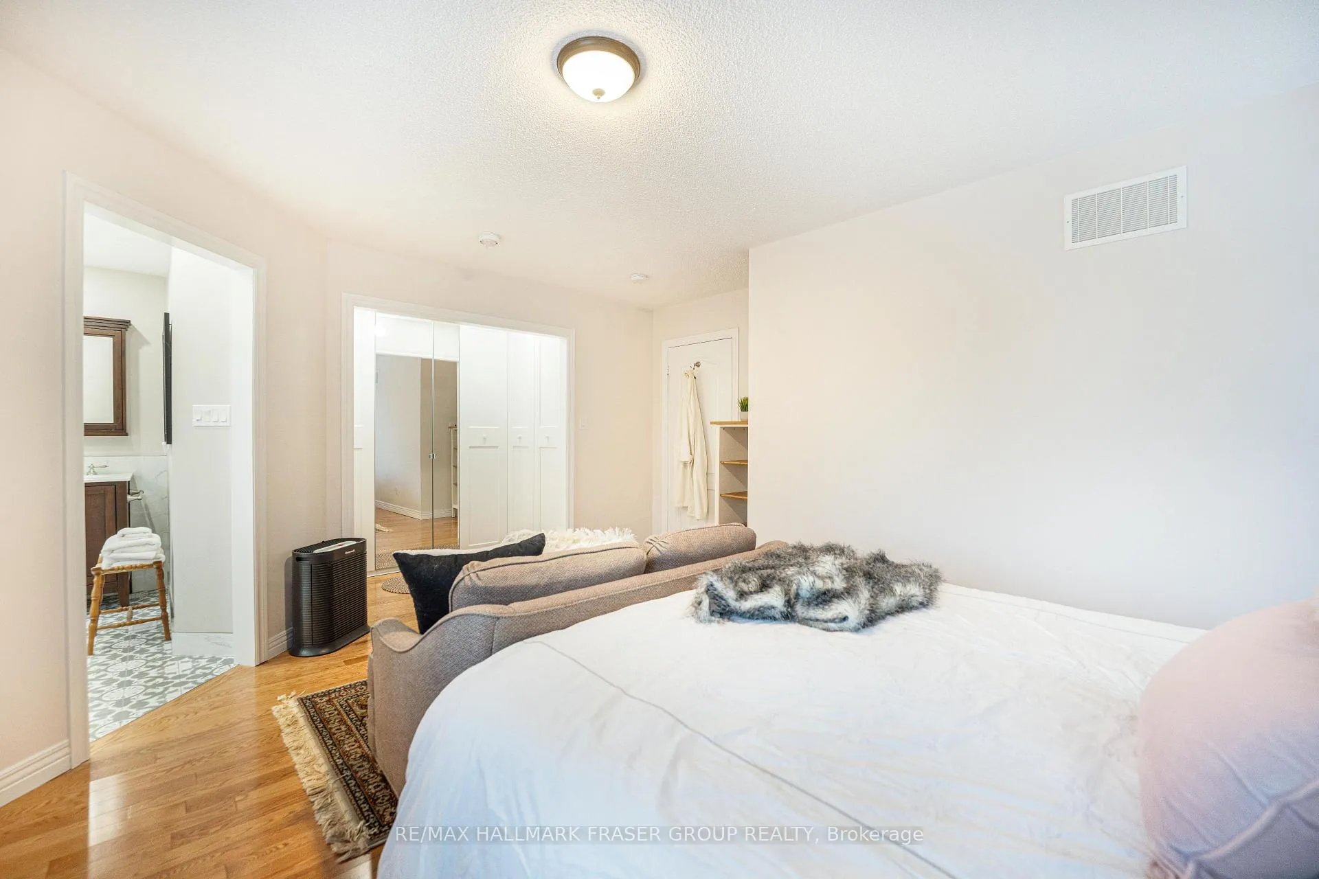 Photo 26 of 1562 Brandy Court, Pickering, Duffin Heights — HOMEH