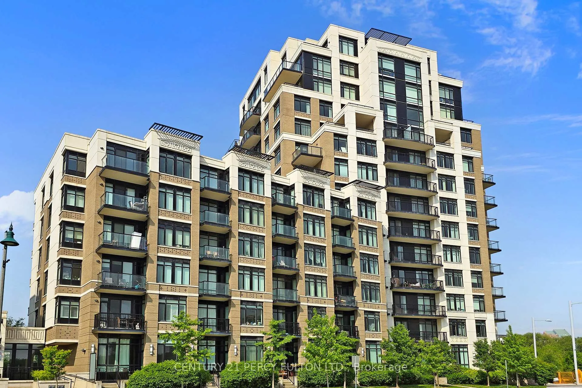 Photo 3 of Unit 207, 131 Upper Duke Crescent, Markham, Unionville — HOMEH