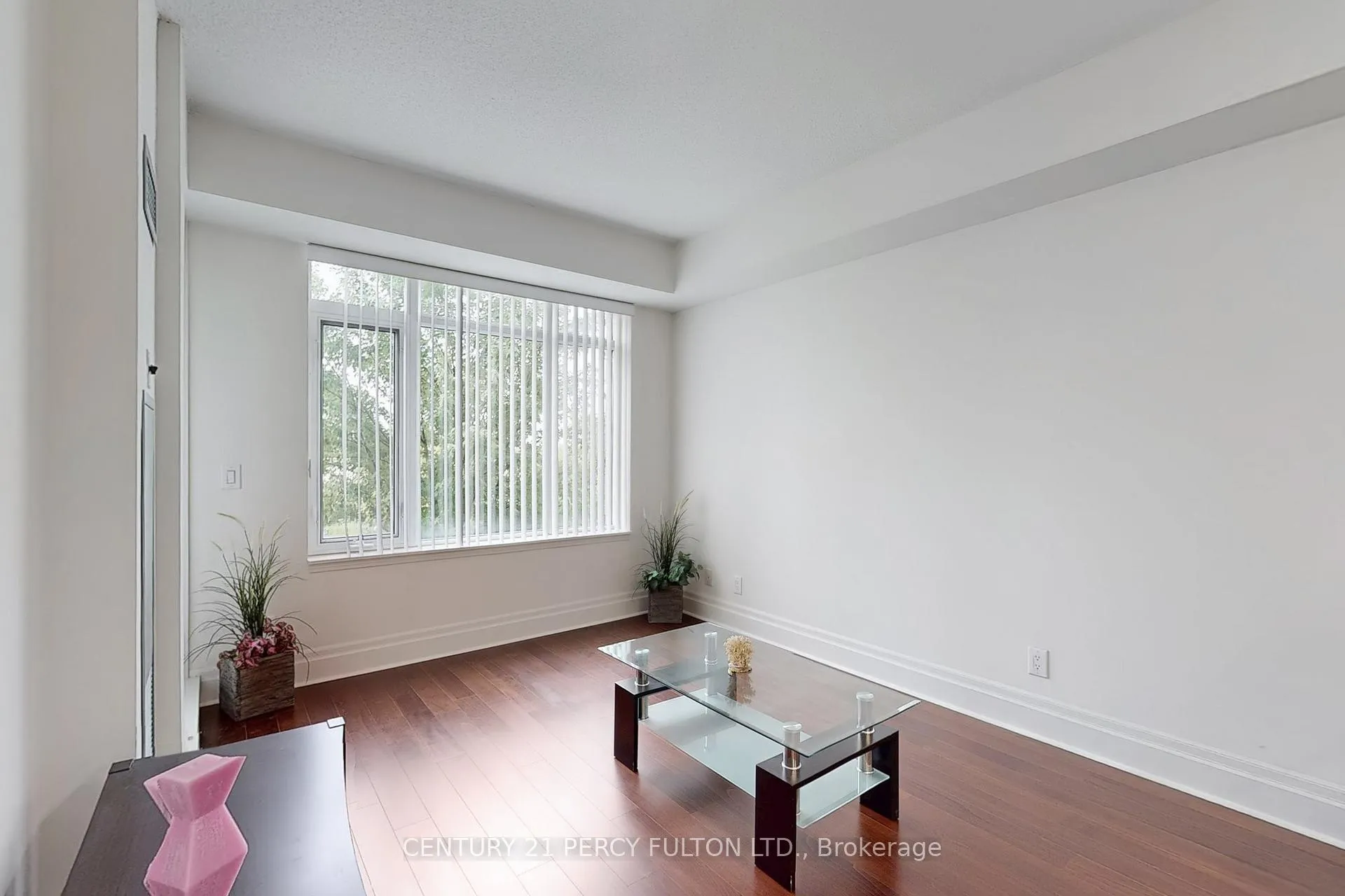 Photo 12 of Unit 207, 131 Upper Duke Crescent, Markham, Unionville — HOMEH