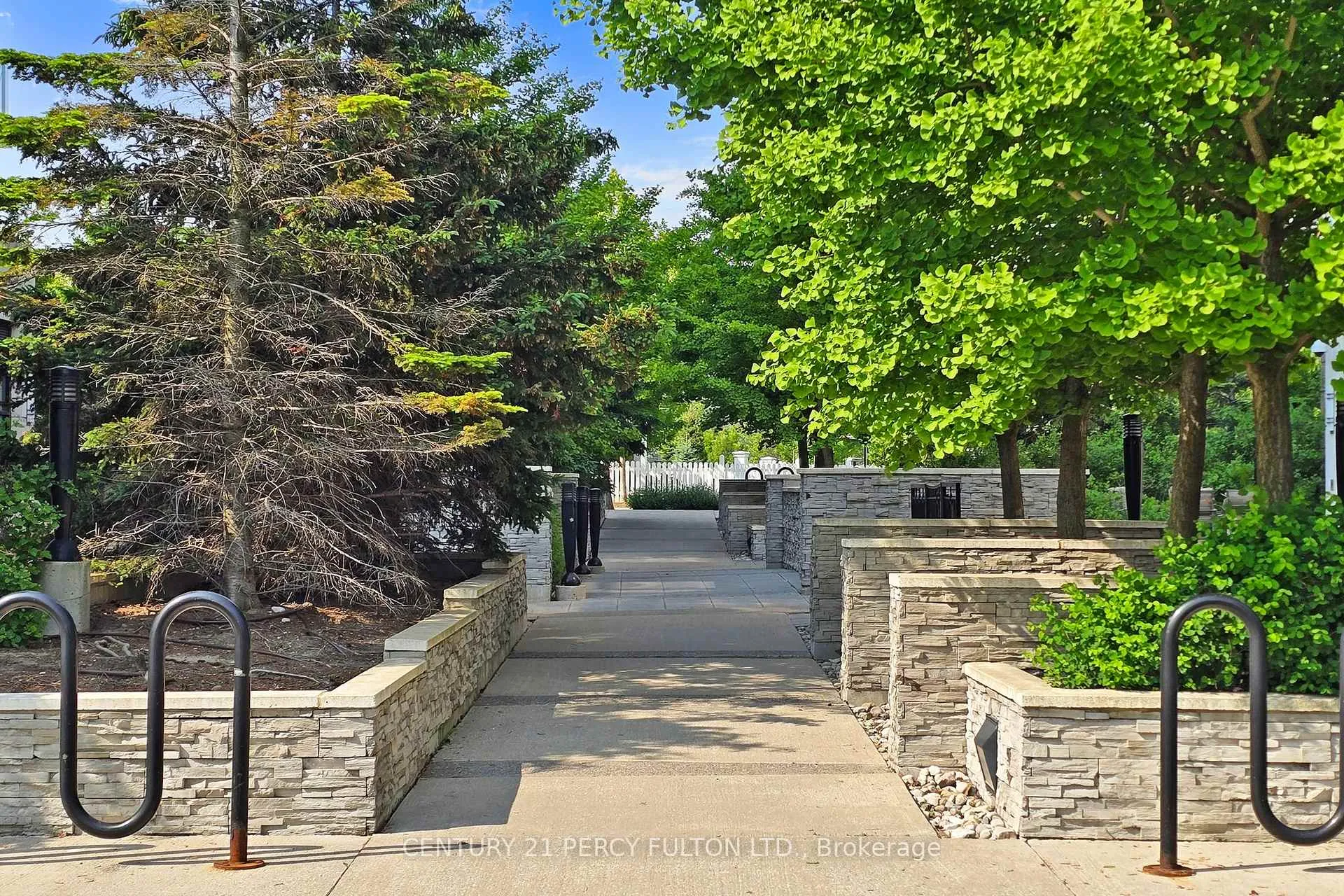 Photo 46 of Unit 207, 131 Upper Duke Crescent, Markham, Unionville — HOMEH
