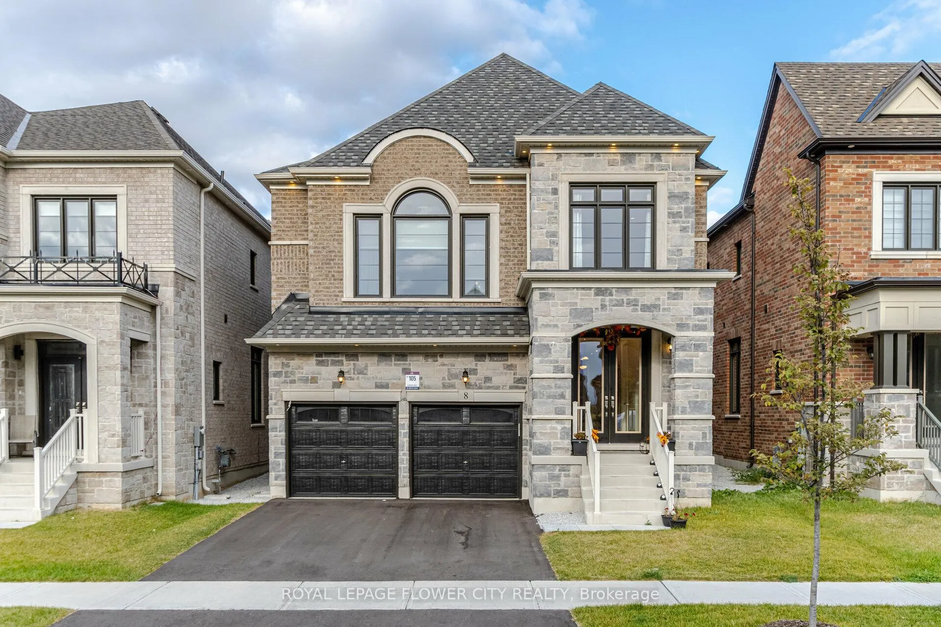 Photo 1 of 8 Ixworth Circle, Brampton, Bram West — HOMEH