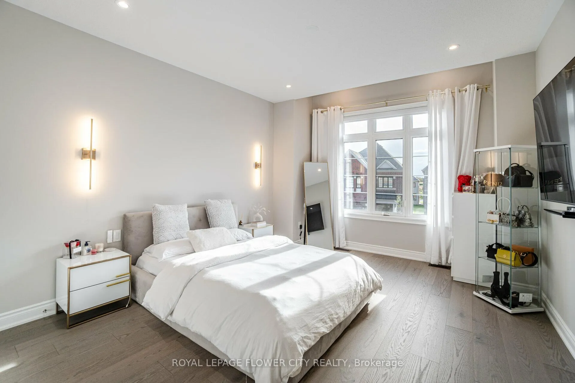Photo 34 of 8 Ixworth Circle, Brampton, Bram West — HOMEH