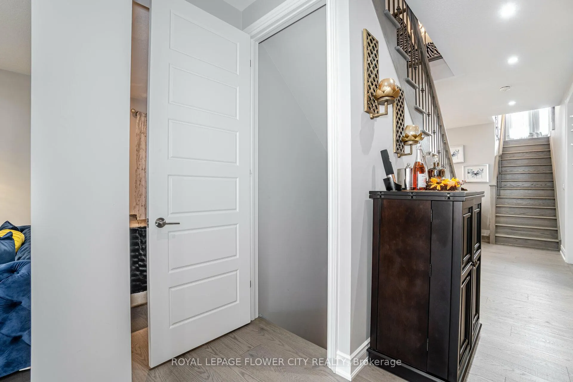 Photo 44 of 8 Ixworth Circle, Brampton, Bram West — HOMEH