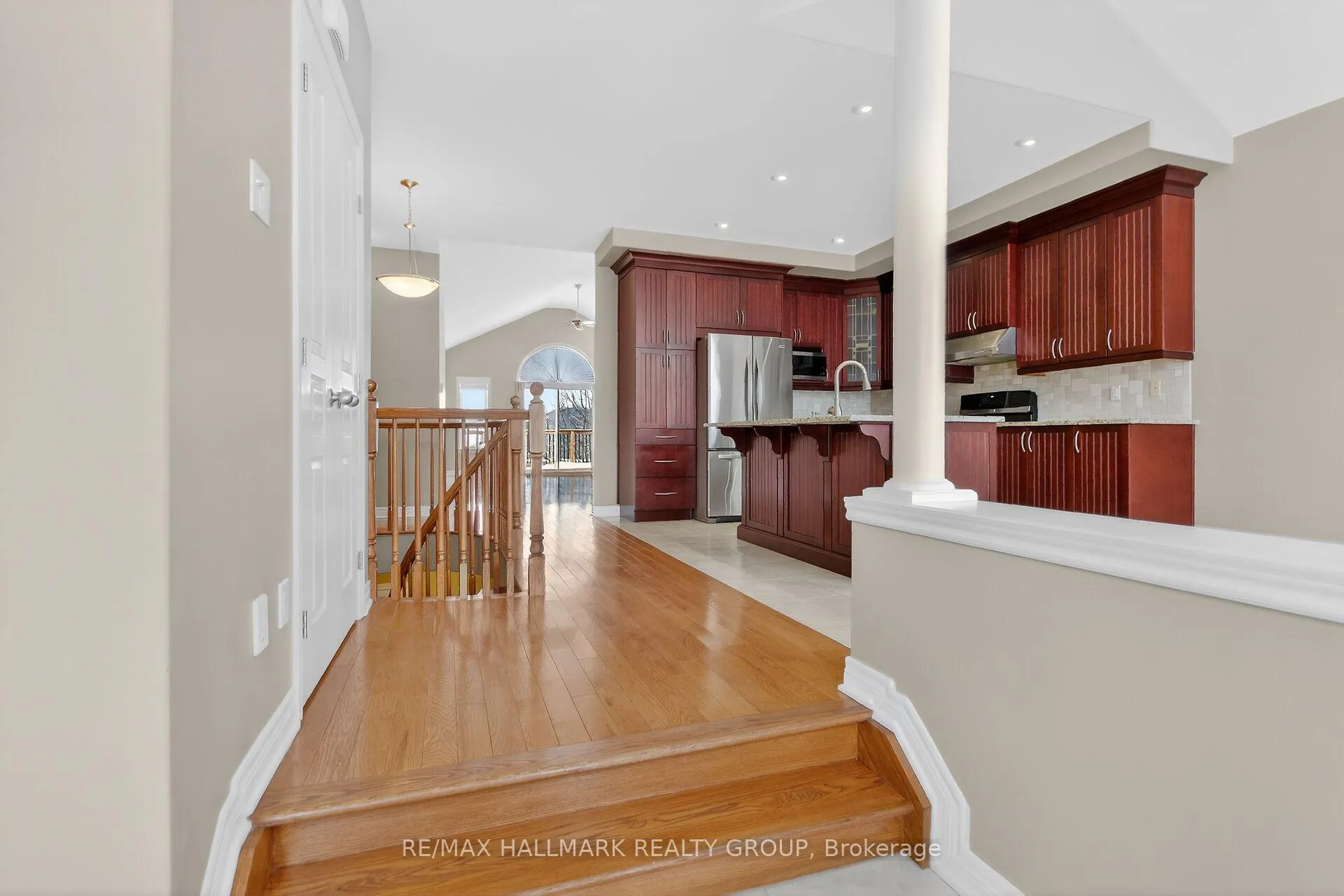 Photo 7 of 445 Landswood Way, Ottawa, Stittsville (South) — HOMEH