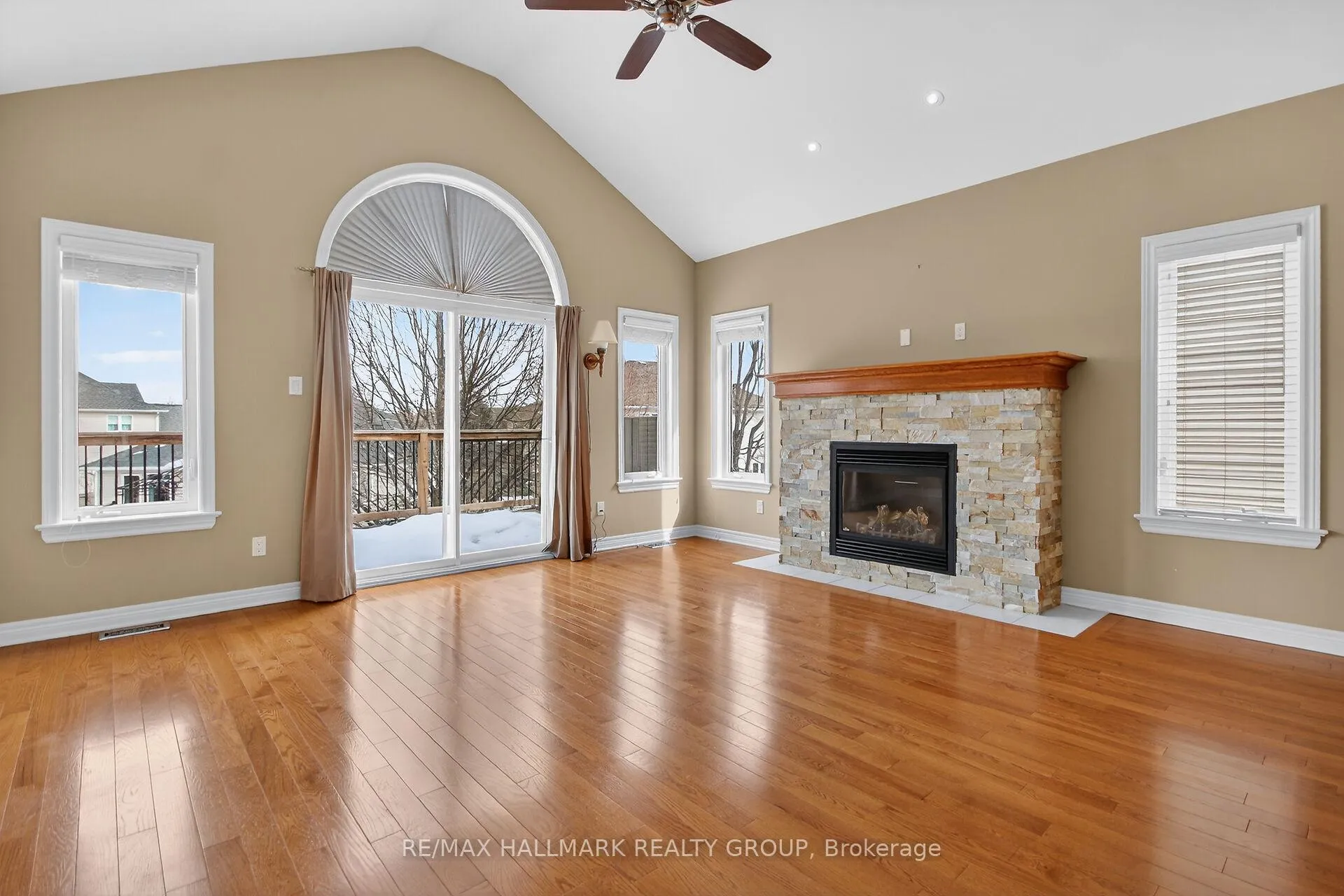 Photo 20 of 445 Landswood Way, Ottawa, Stittsville (South) — HOMEH