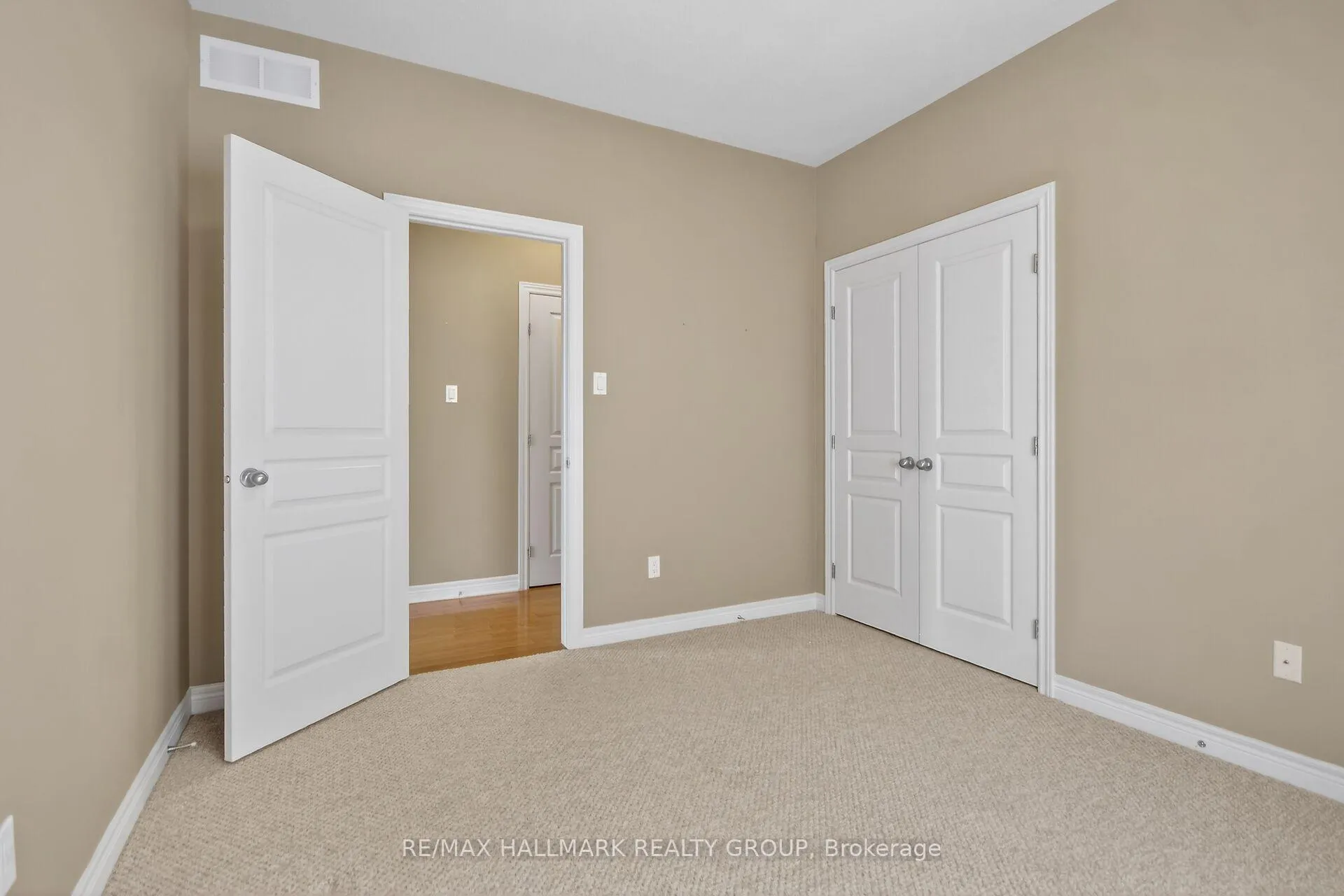 Photo 34 of 445 Landswood Way, Ottawa, Stittsville (South) — HOMEH