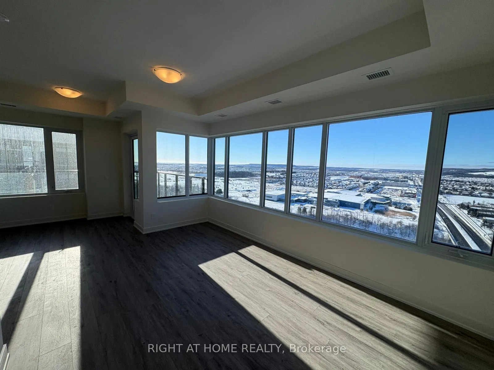 Photo 20 of Unit 2008, 8020 Derry Road, Milton, Coates — HOMEH