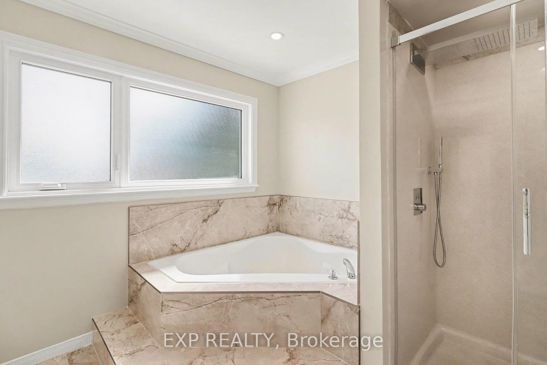 Photo 21 of 4630 Ogilvie Walk Crescent, Ottawa, Carson Grove — HOMEH