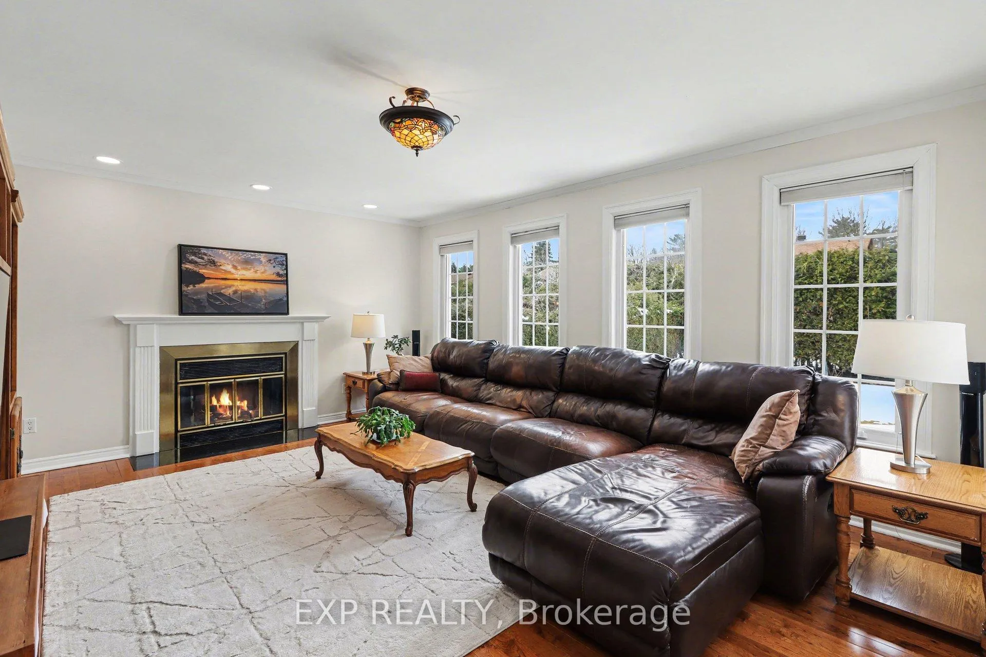 Photo 16 of 1528 Missyabit Drive, Ottawa, Bilberry Creek/Queenswood Heights — HOMEH