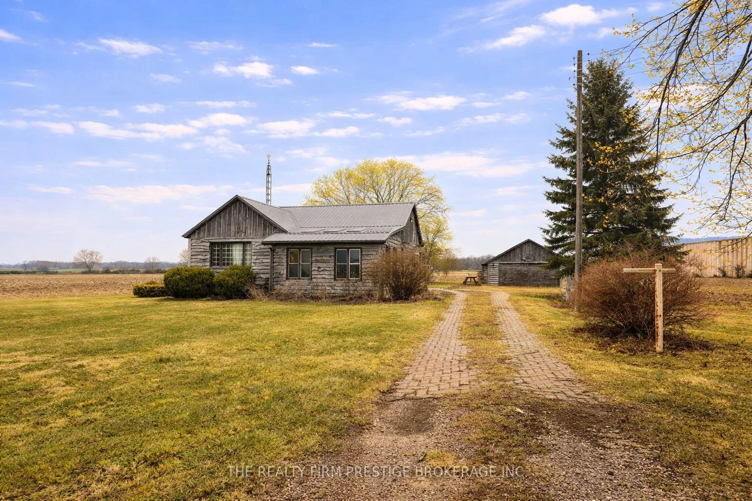 Photo 1 of 23104 Johnston Line, West Elgin, Rural West Elgin — HOMEH