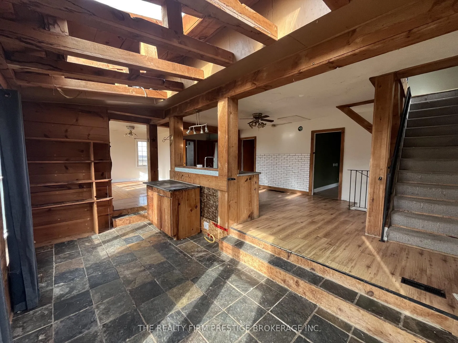 Photo 5 of 23104 Johnston Line, West Elgin, Rural West Elgin — HOMEH