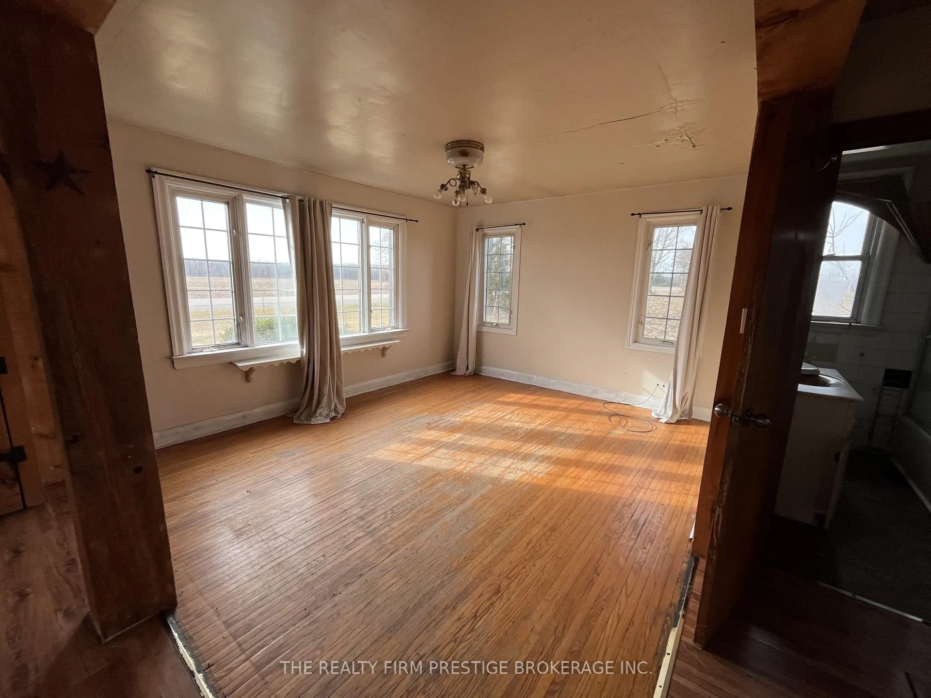 Photo 11 of 23104 Johnston Line, West Elgin, Rural West Elgin — HOMEH