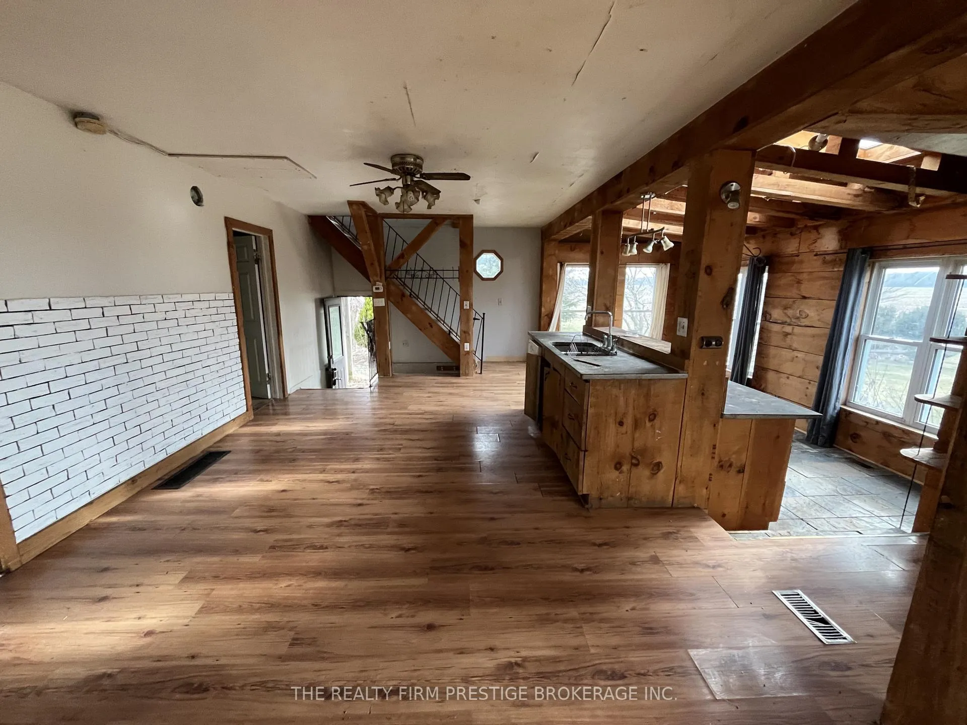 Photo 12 of 23104 Johnston Line, West Elgin, Rural West Elgin — HOMEH