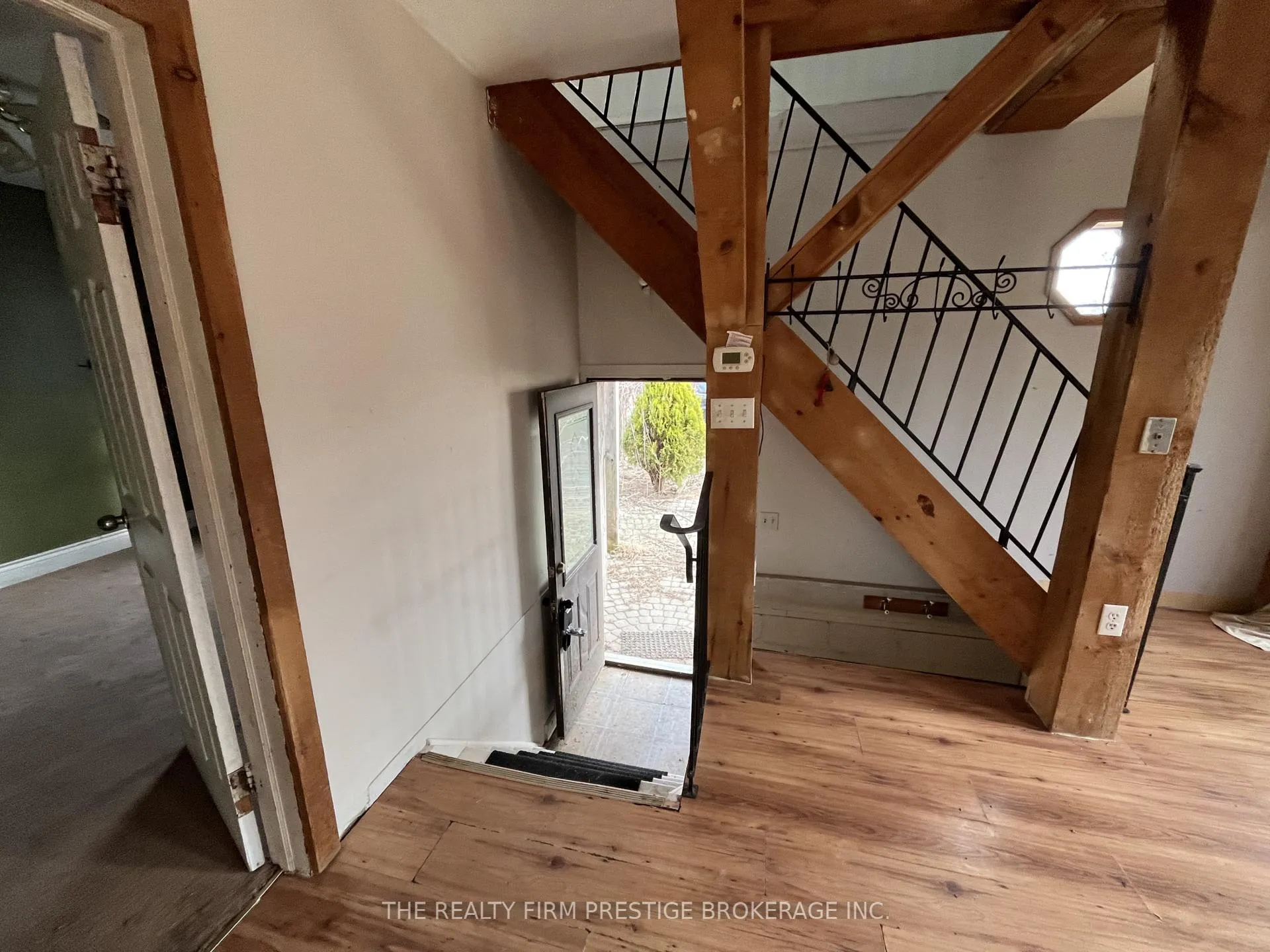 Photo 14 of 23104 Johnston Line, West Elgin, Rural West Elgin — HOMEH