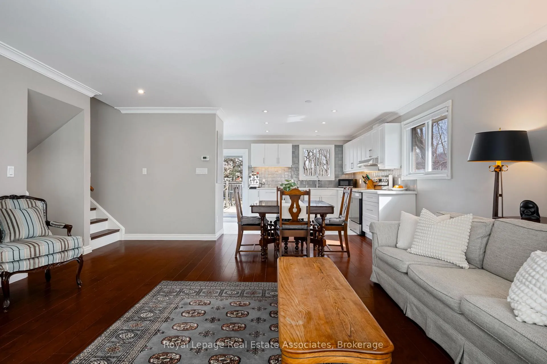 Photo 14 of 55 Eleanor Crescent, Halton Hills, Georgetown — HOMEH